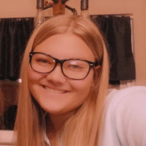 Meet your Posher, Lexi